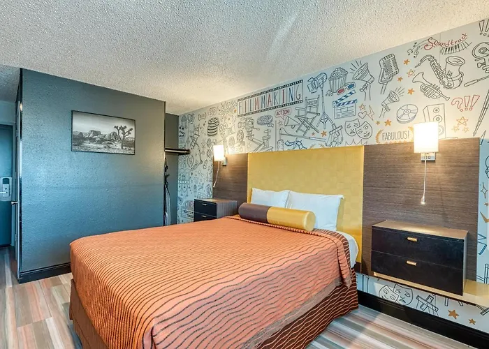 Hotel La Mirage Inn - Hollywood Los Angeles - new 2025 prices, reviews ...